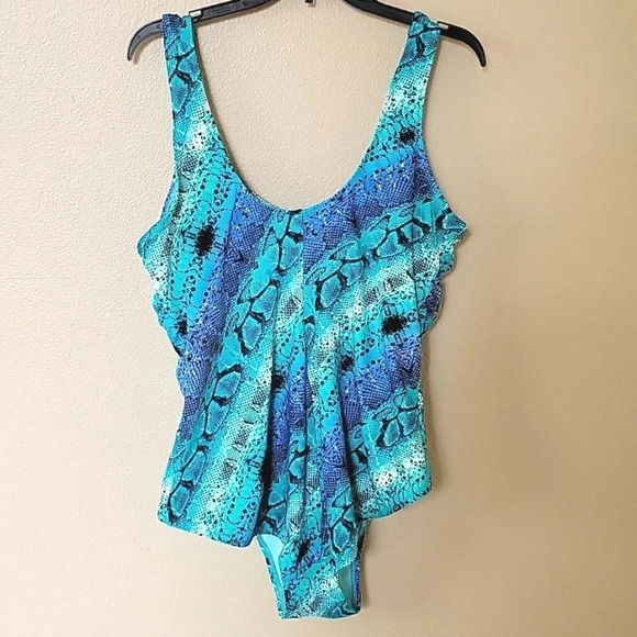 Catalina Blue Teal Snakeskin Print One Piece Swimsuit - Size 3X - Picture 5 of 6